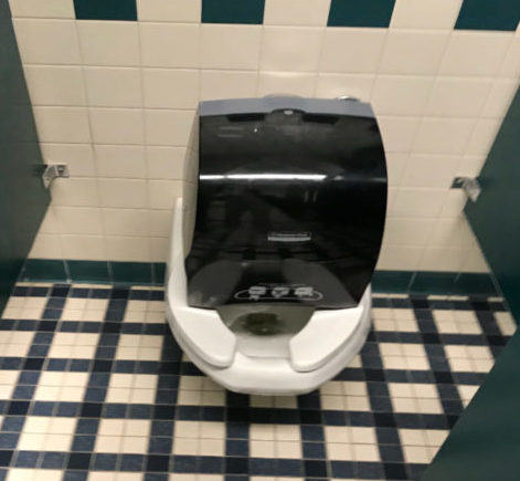 Restroom Robberies: Students Swipe Items from Bathrooms