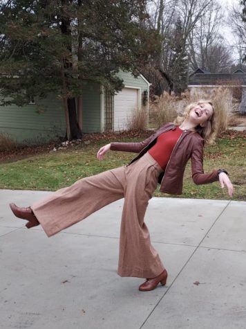 Thompson shows off her handmade 70’s pants
