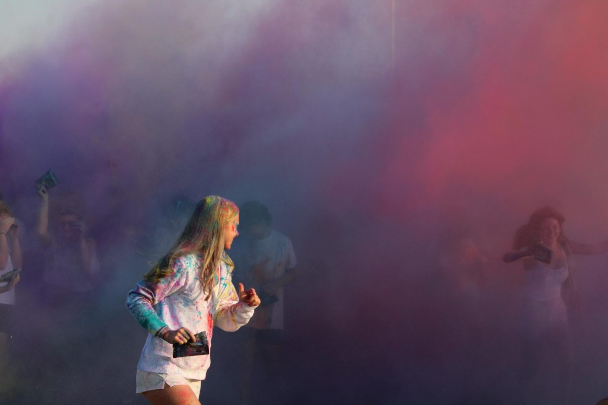 Freshmen Face Color Shortage but Embrace School Spirit at Annual Color Blast Event