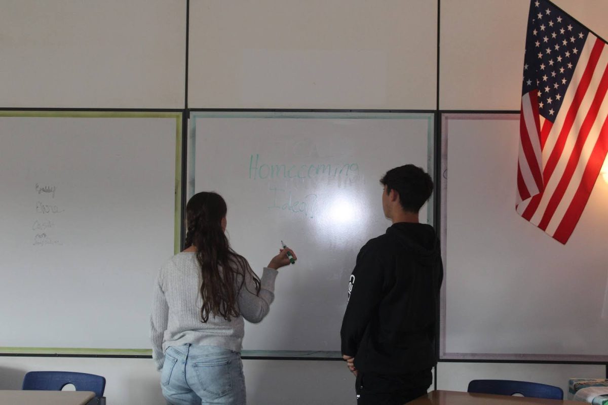 All Hands on Deck as Students Prepare for A Sweet Homecoming Night